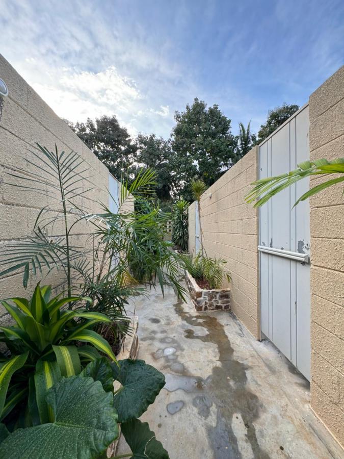 העיר בנגלור Chikoo Farm Inn מראה חיצוני תמונה
