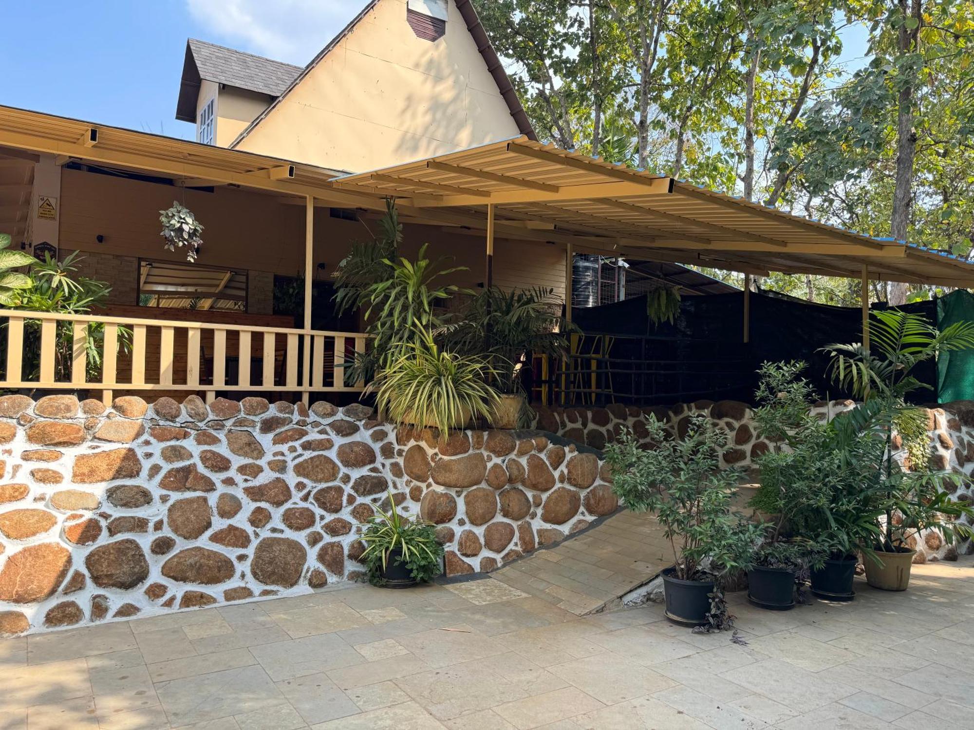 העיר בנגלור Chikoo Farm Inn מראה חיצוני תמונה